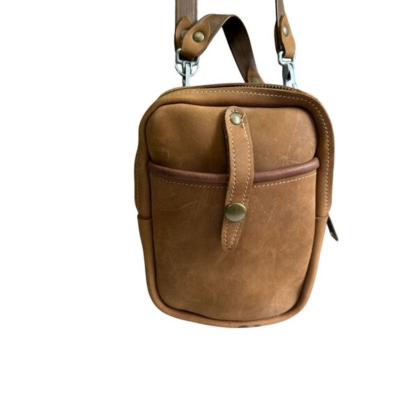 Le Doux Leather Sling Strap Wallet Phone Crossbody Bag Women's Brown Everyday - Picture 2 of 11